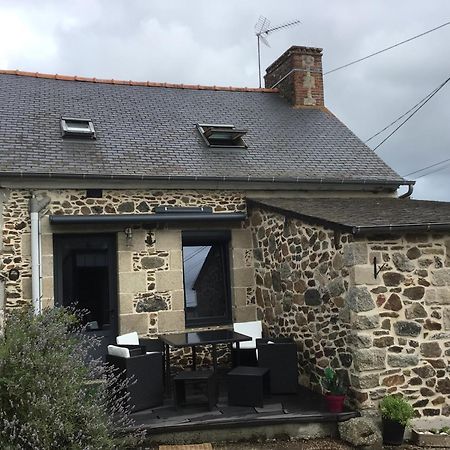Maison En Pierre A La Campagne Proche De La Mer Plourhan Zewnętrze zdjęcie