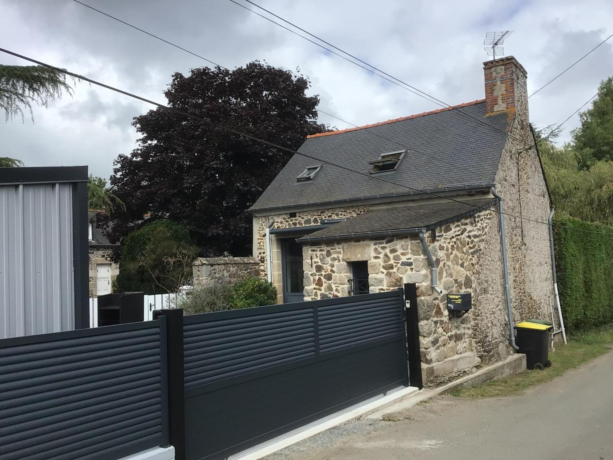Maison En Pierre A La Campagne Proche De La Mer Plourhan Zewnętrze zdjęcie
