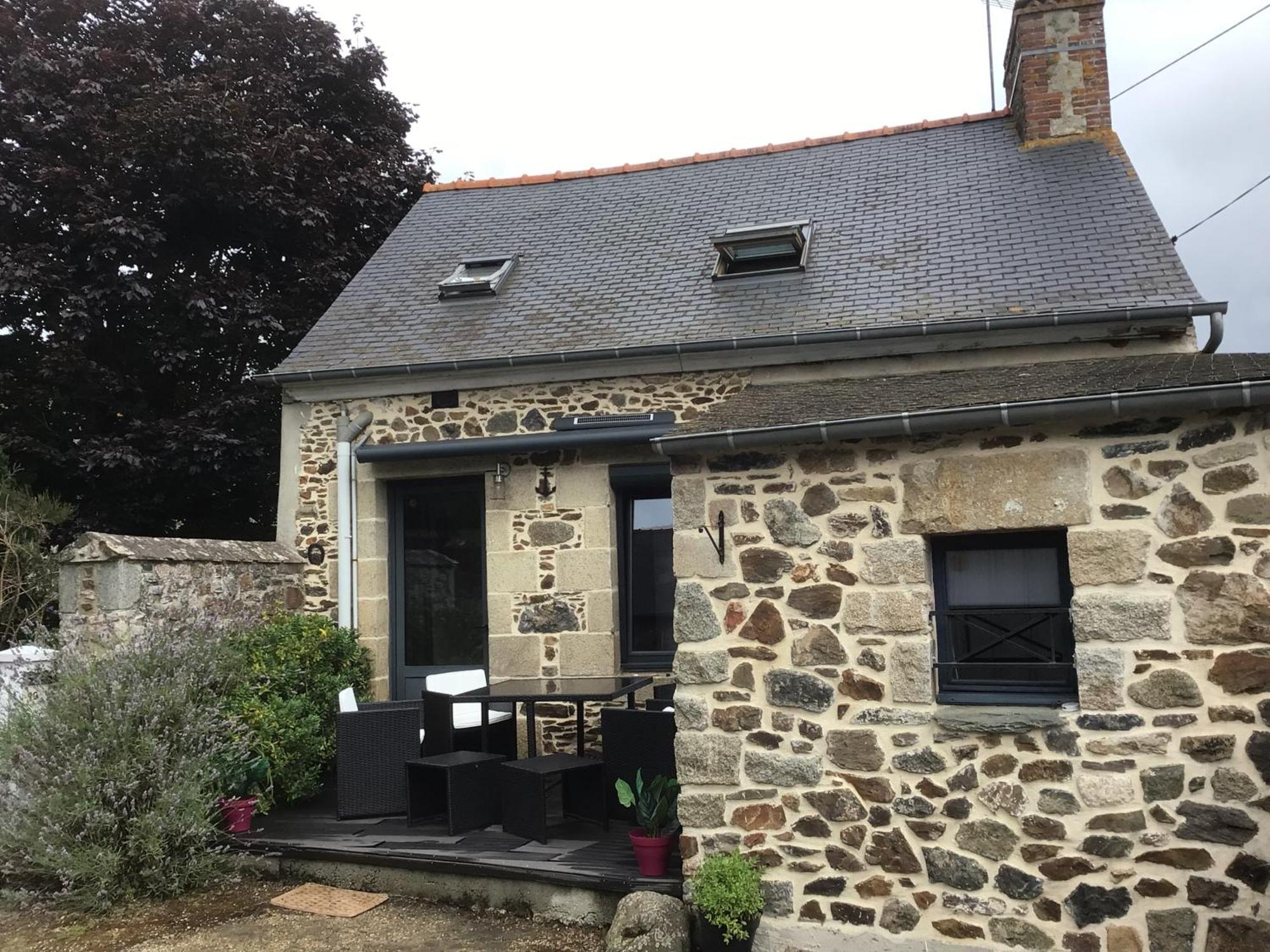 Maison En Pierre A La Campagne Proche De La Mer Plourhan Zewnętrze zdjęcie
